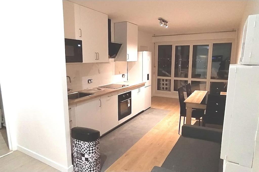 Apartamento Parisian Cosy Flat With Balcony Argenteuil Exterior foto
