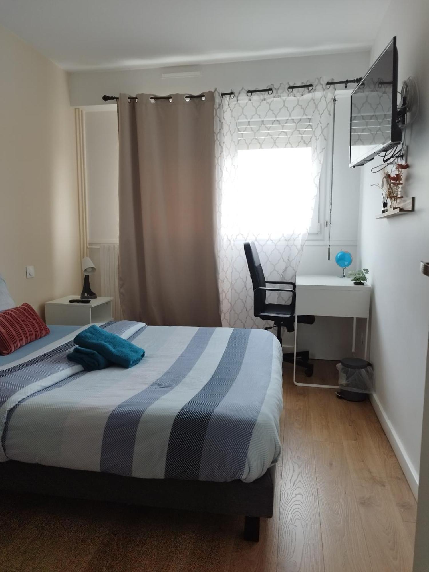 Apartamento Parisian Cosy Flat With Balcony Argenteuil Exterior foto